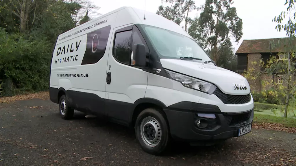 Iveco Daily 35S14 Diesel 2.3 Extra High Roof Van 4100 WB Hi-Matic