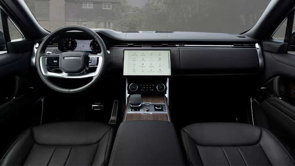 Land Rover Range Rover 4.4 P530 V8 Autobiography LWB 4dr Auto  7 Seat