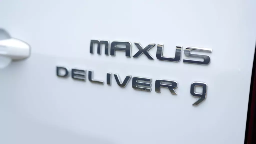 Maxus Deliver 9 LWB Diesel FWD 2.0 D20 150 Extra High Roof Van
