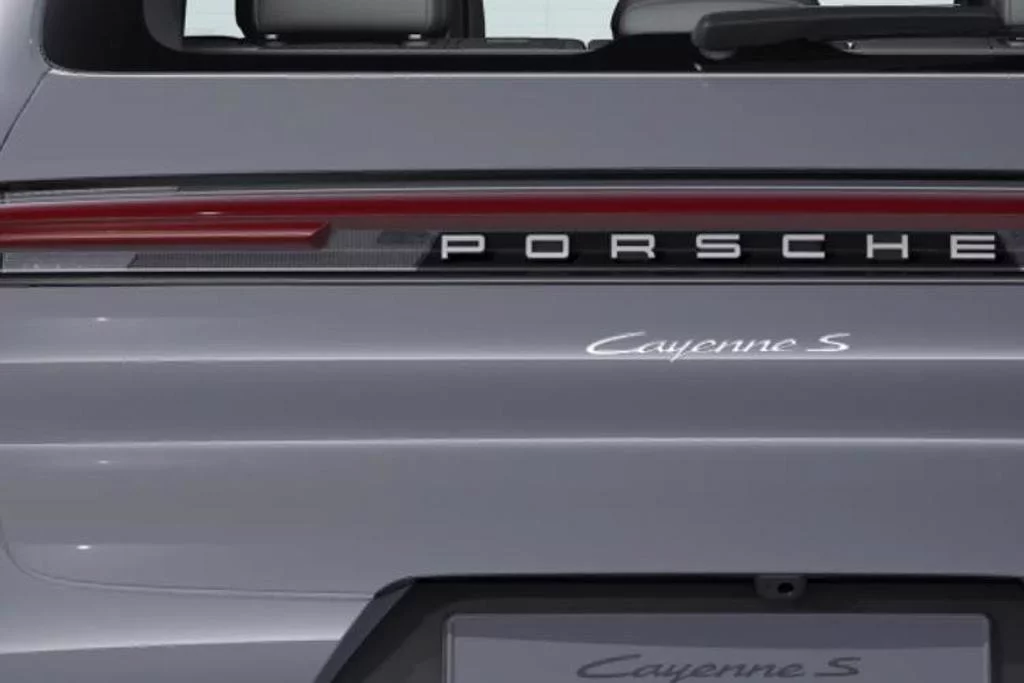 Porsche Cayenne Turbo E-Hybrid 5dr Tiptronic S 5 Seat
