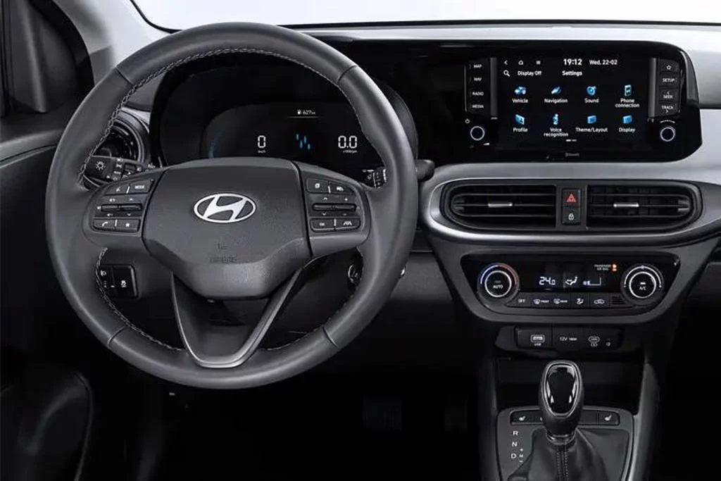 Hyundai i10 1.2 Advance 5dr Auto